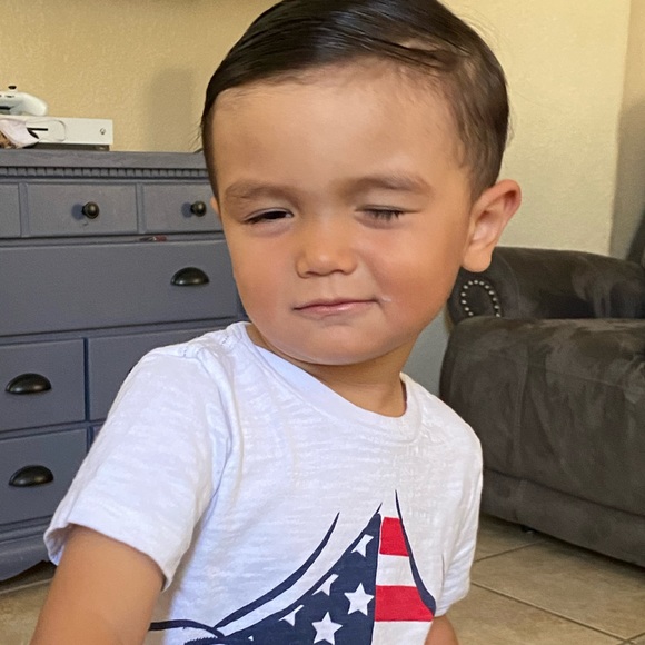 Meet your Posher, Trina - Picture 2 of 4